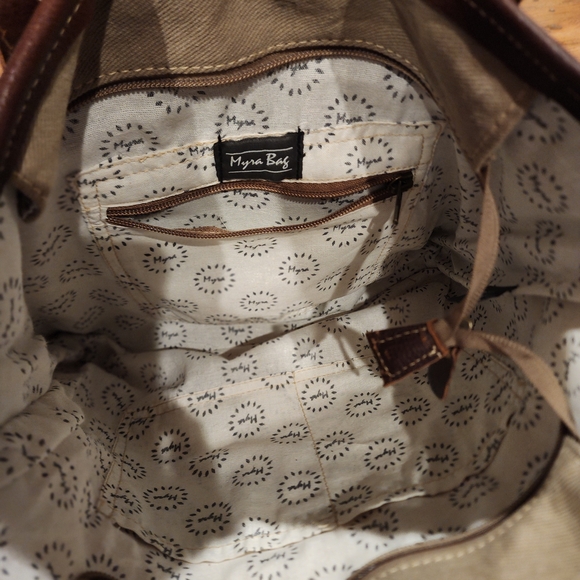 Bohemian Patterned Tote Bag with Brown Handles - Picture 3 of 3